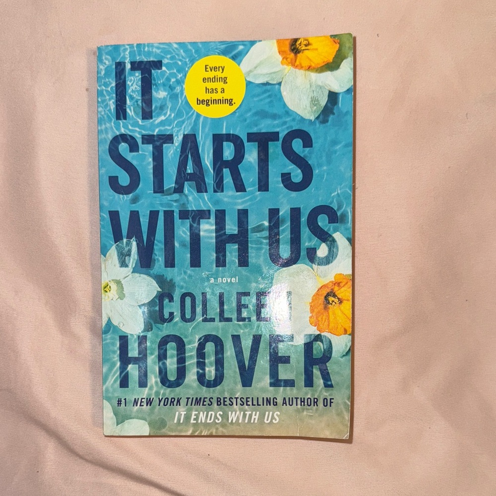 Barnes & Noble 'It Starts With Us' Book Nh Colleen Hoover